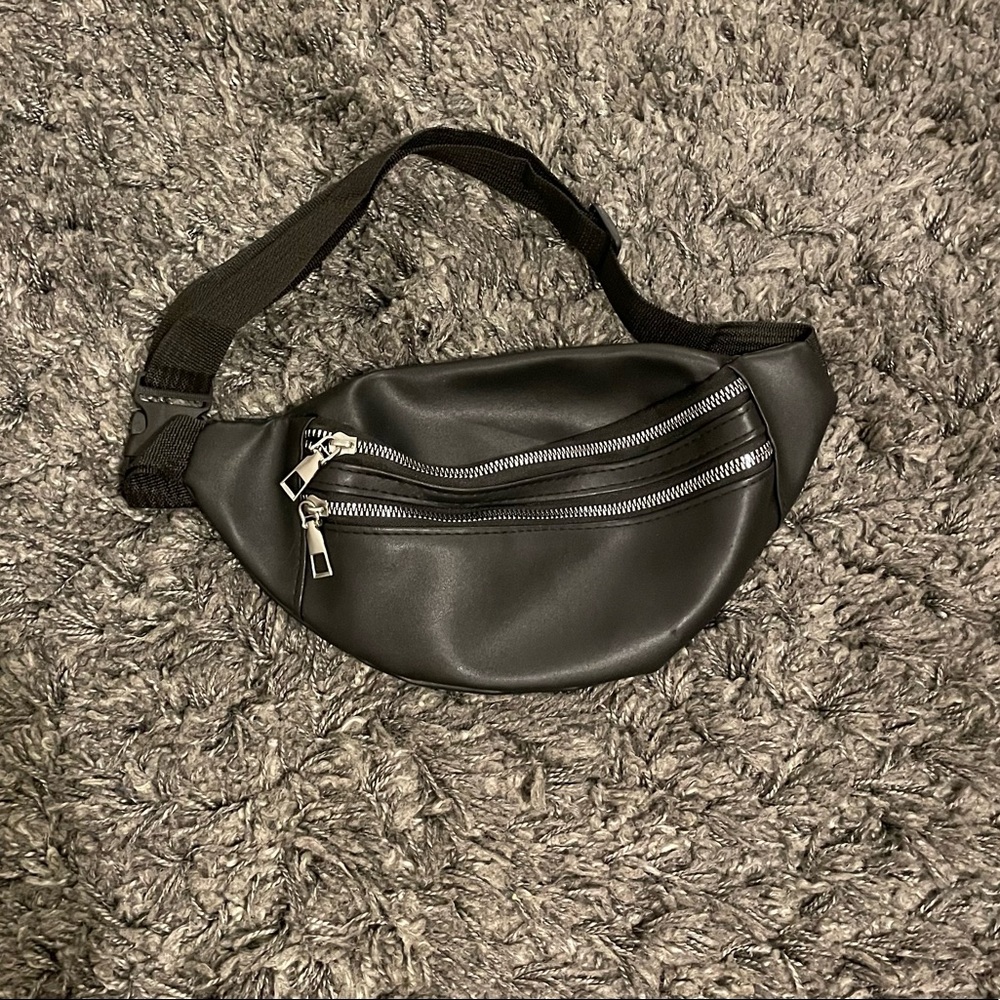 black leather fanny pack